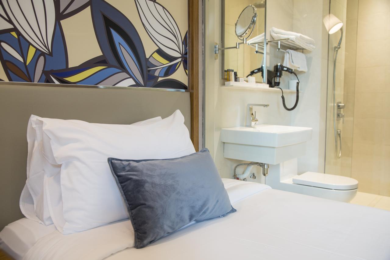 Hotel Bencoolen At Hong Kong Street Singapura Luaran gambar