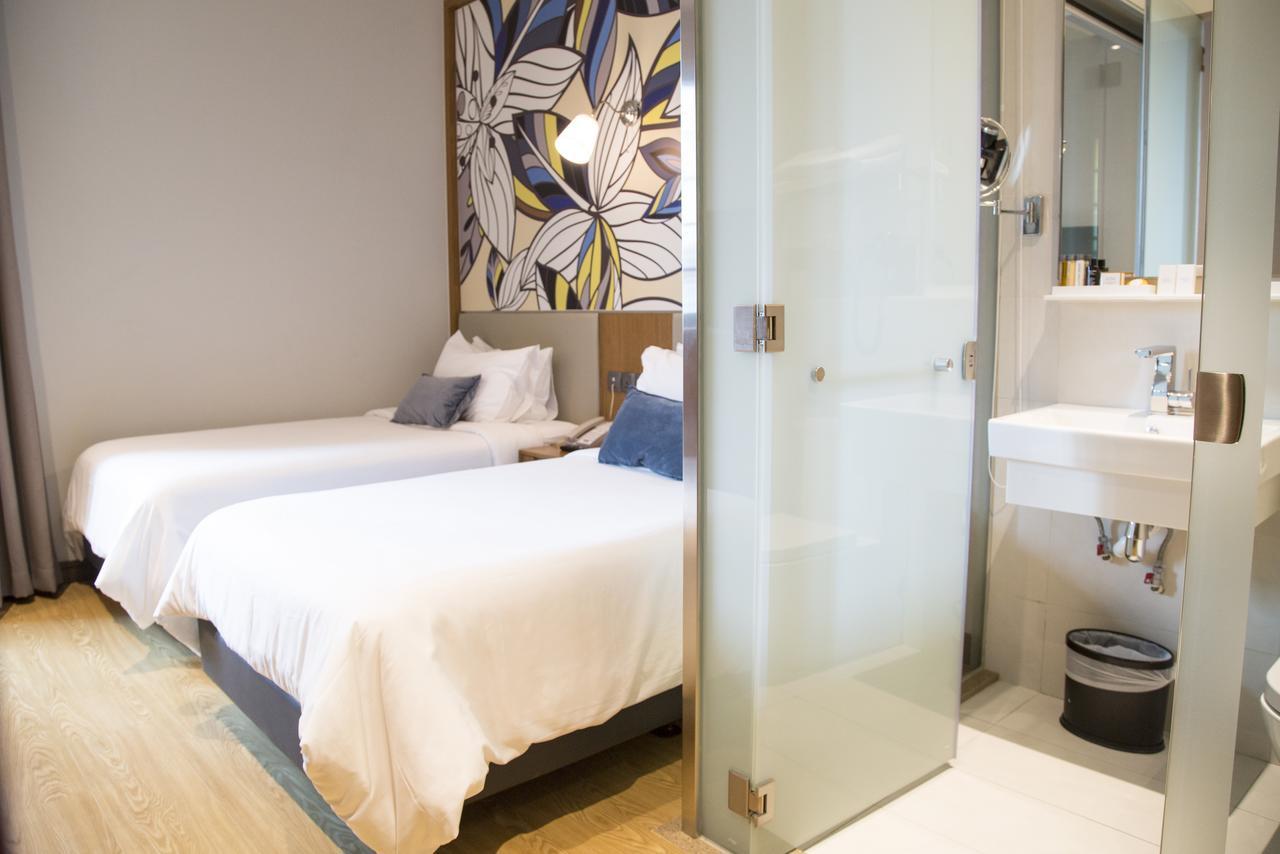 Hotel Bencoolen At Hong Kong Street Singapura Luaran gambar